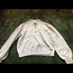 Women’s medium cream sweater!